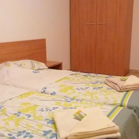 Watermill Sea View * سفيتي فلاس